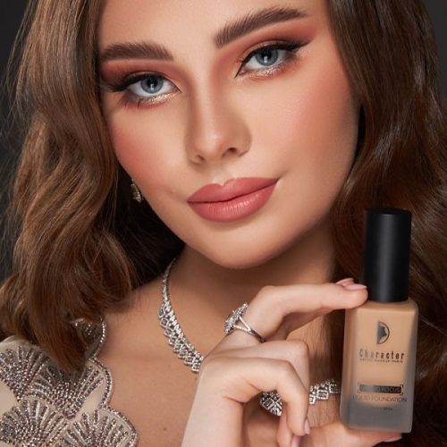 خرید کرم پودر Studio Focus کارکتر